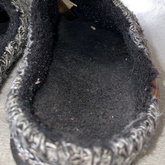 Well Worn Shoes - Picture 2 of 3